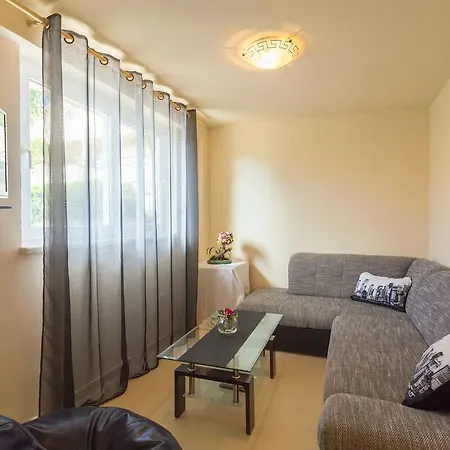 Apartament K&a *